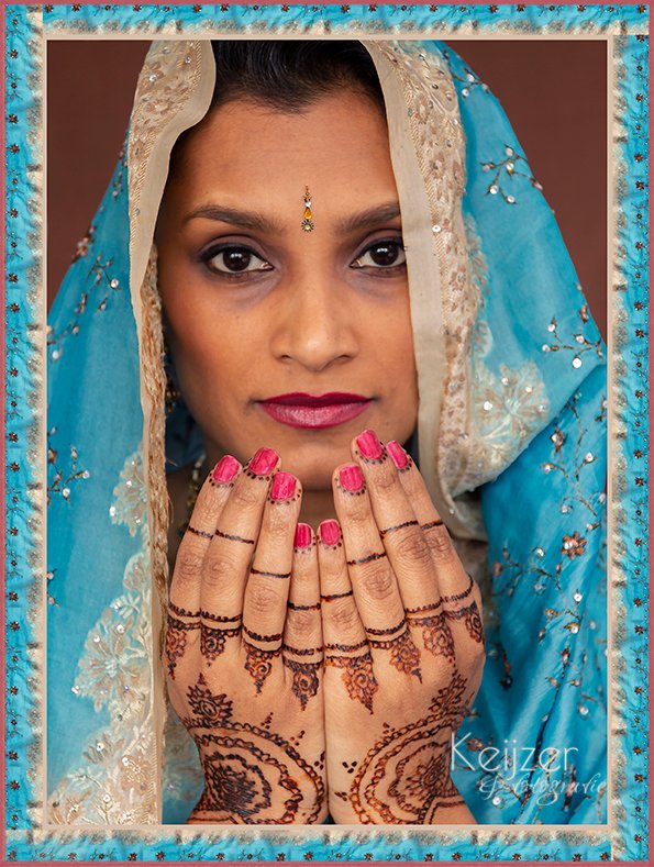 Foto Hindoestaanse vrouw met henna